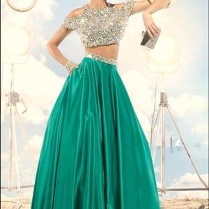 Prom dress! Two piece! Long