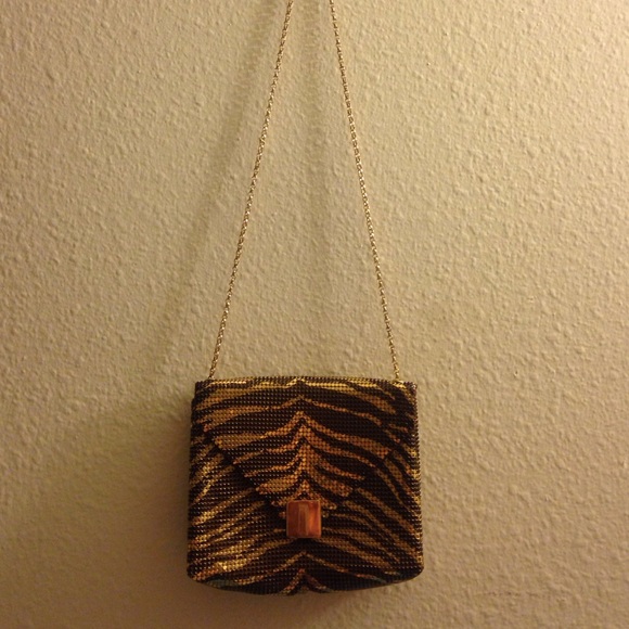 Mesh gold zebra purse