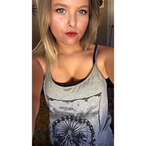 Meet your Posher, Tiffany