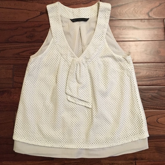 Eyelet top