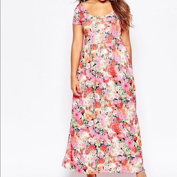 Club L Plus Size Maxi Dress w/ Cross Back Floral