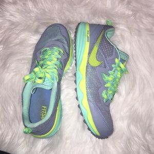 Nike dual fusion trail