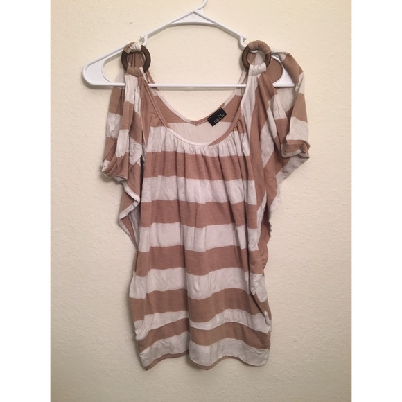 Rue 21 shirt