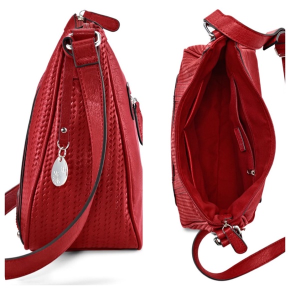 Tchibo Germany Bags - HP!๐ Red Crossbody Bag Tchibo Germany Bags - HP!๐ Red Crossbody Bag