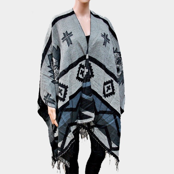 NWT DAY OF THE DEAD SUGAR SKULL AZTEC PONCHO - Picture 2 of 2