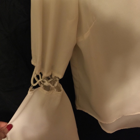 Cream top - Picture 2 of 3