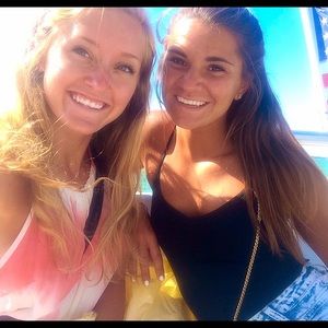 Meet your Posher, Taylor