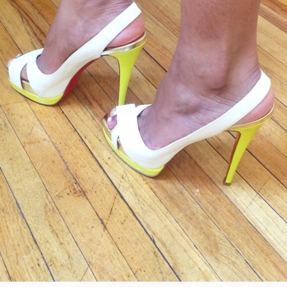 Christian Louboutin Slingbacks 👠