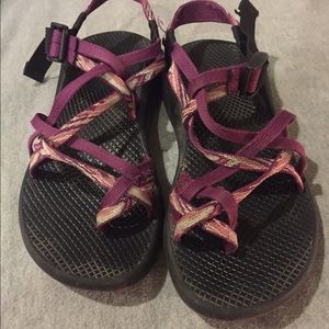 Size 8 purple Chacos!