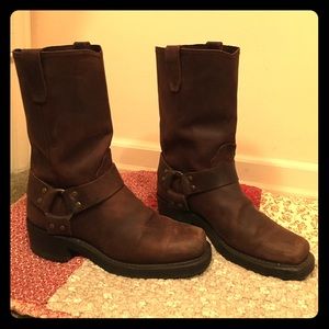 leather motorcycle boots