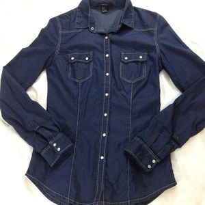 Chambray Button Up