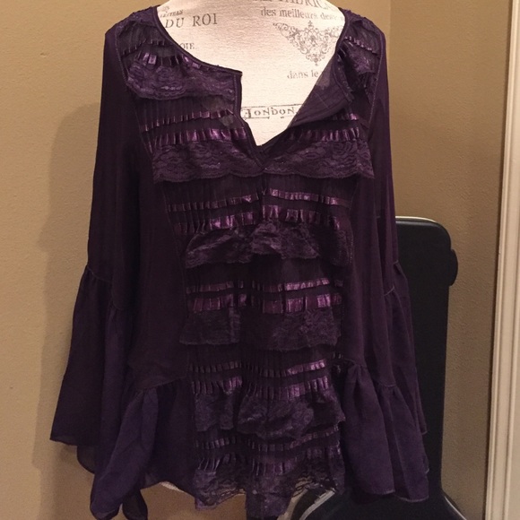 Chelsea & Violet Grape colored peasant top & tank