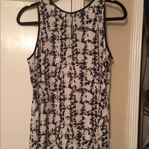 Keyhole Tank Top, High low cut. NBW.