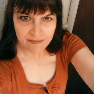 Meet your Posher, Pamela