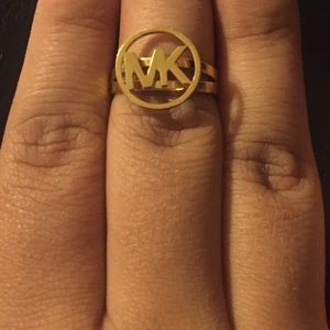 Micheal Kors Ring !