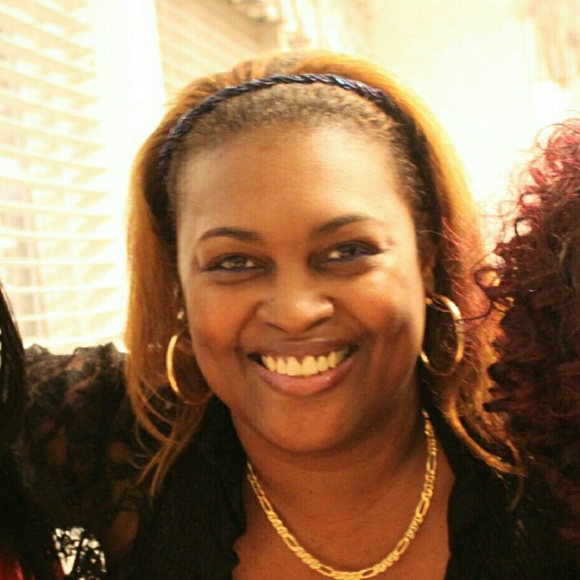 Meet your Posher, Anita