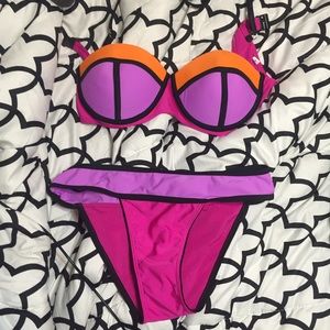 Color block bathing suit