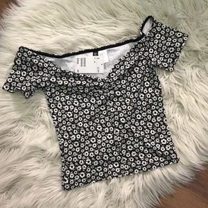 Floral off the shoulder crop top