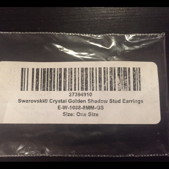 Swarovski Chrystal Golden Shadow stud earrings - Picture 4 of 4