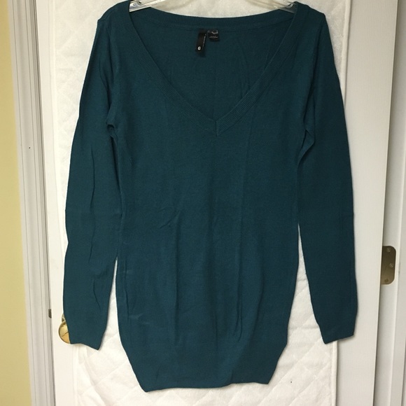 H&M Sweaters - Tunic Sweater