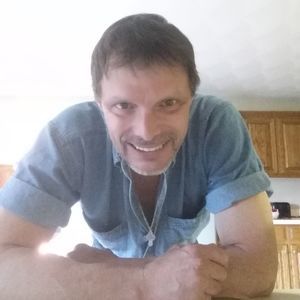 Meet your Posher, Troy