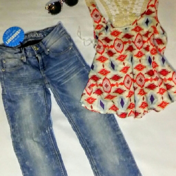 New Almost Famous Super soft Stretch jeans