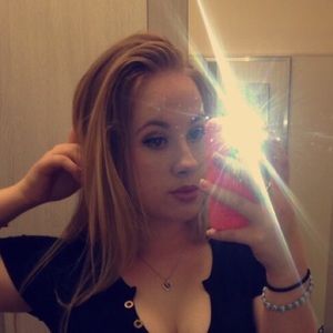 Meet your Posher, Ashlyn