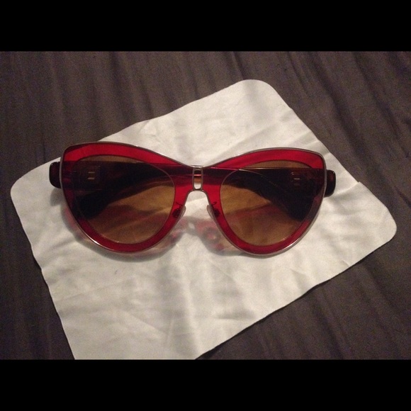Balenciaga Sunglasses Cat Eye Red