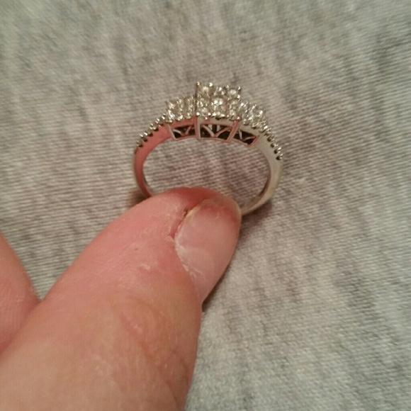 Signature Pavé Engagement Ring With Radiant Square Cut Diamond Diamond ring/Engagement