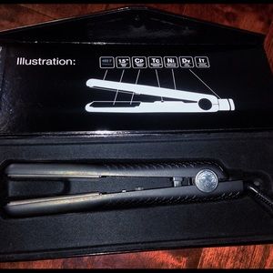 ONYX Lionesse Ceramic Hair Straightener