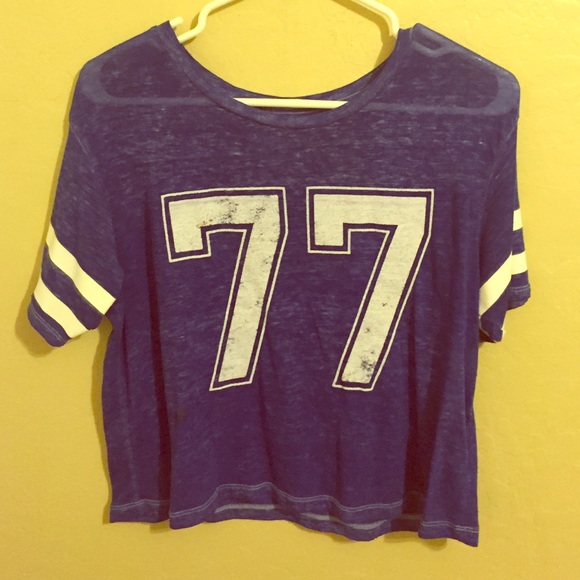 American Eagle Royal blue top