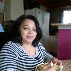 Meet your Posher, Dinora