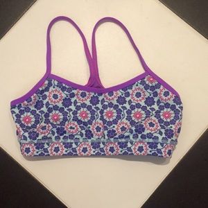 Lululemon sports bra