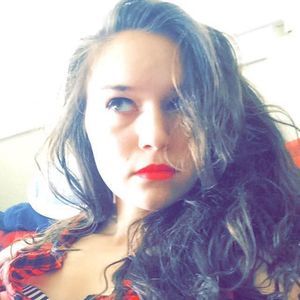 Meet your Posher, Maddie