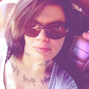 Meet your Posher, Casey