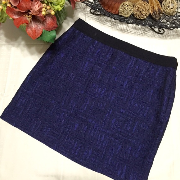 BANANA REPUBLIC Skirt
