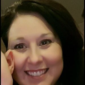 Meet your Posher, Carrie