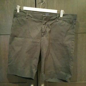 Gap black dress shorts