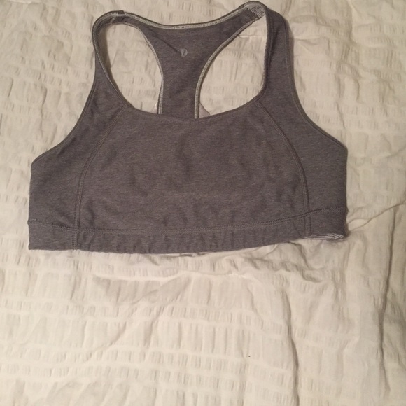 Reversible sports bra