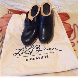 LL bean clogs