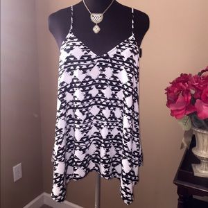 Black & white top