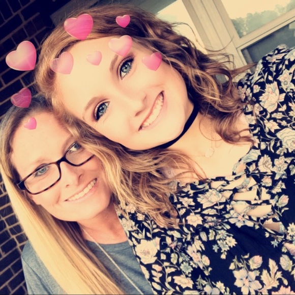 Meet your Posher, Amee - Picture 4 of 8