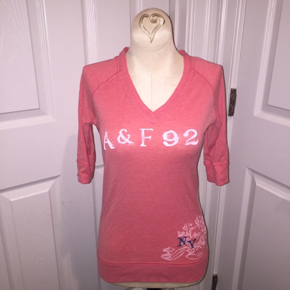 Abercrombie & Fitch Women's Shirt; Size Medium