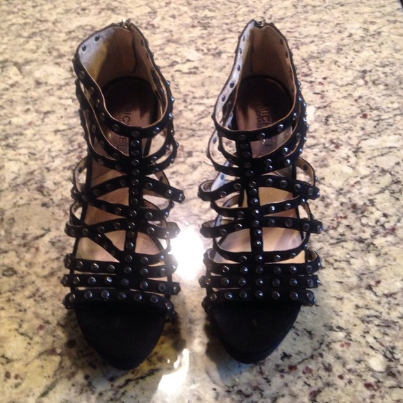 Michael Kors Black, suede heels - Picture 2 of 3