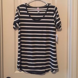 Lularoe Classic T!
