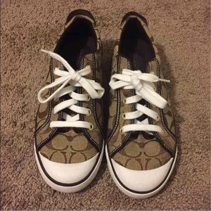 **SOLD** Coach sneakers like new, Size 9.