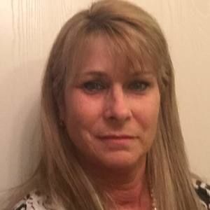 Meet your Posher, Debra