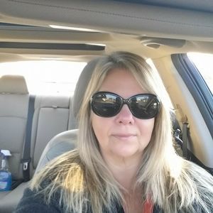 Meet your Posher, Antoinette