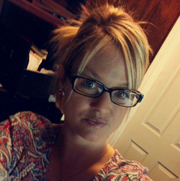 Meet your Posher, Heather