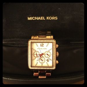 Used Micheal Kors Watch😎